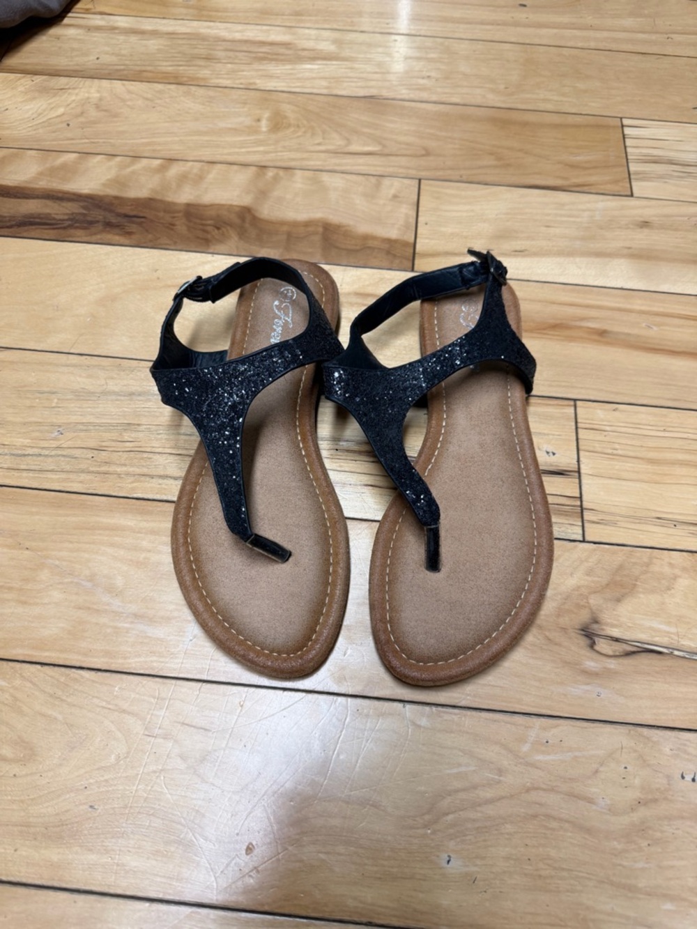 BLACK SLING SANDALS - Picture 3 of 4